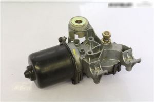 Ruitenwissermotor Voor C2-C3 OEM 6401F4 € 29,95